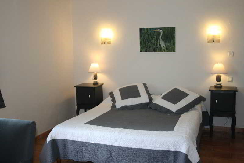 Hotel Mas De Calabrun 4*